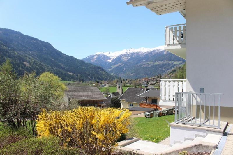 Landhaus Buerse Flattach Exterior foto