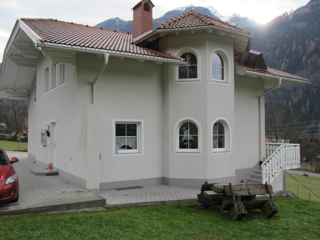 Landhaus Buerse Flattach Exterior foto